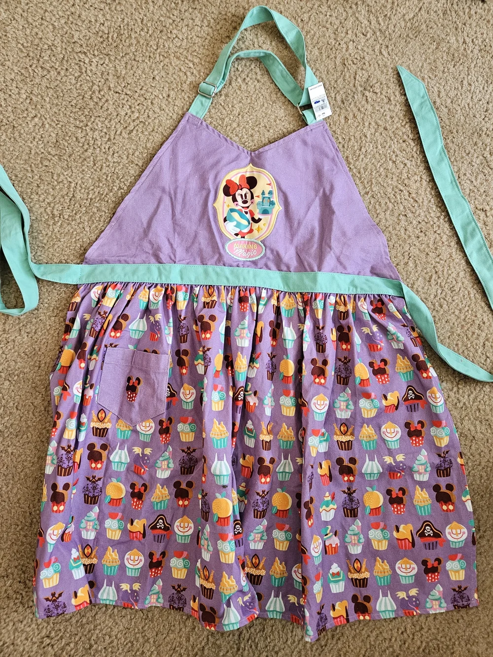NWT Disney Parks Minnie Making Magic Cupcakes Apron - OS